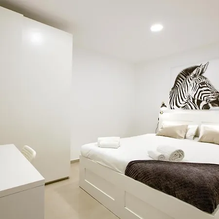 Charming Madrid La Elipa - 3 Dormitorios Zewnętrze zdjęcie